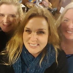 Meet your Posher, Elizabeth